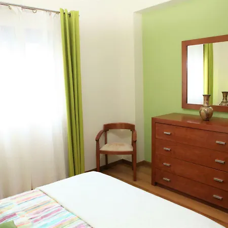 Tnc Apartment *